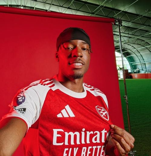 马杜埃凯：刚来时的批评让我更有动力；相信我们能赢得奖杯