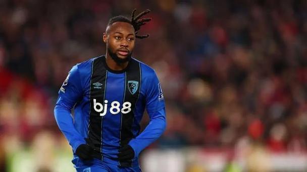 曼城签塞梅尼奥势在必得 但晚几天收货更好？