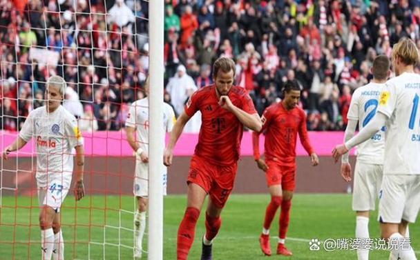 格纳布里横传，凯恩转身射门扳平比分，汉堡1-1拜仁