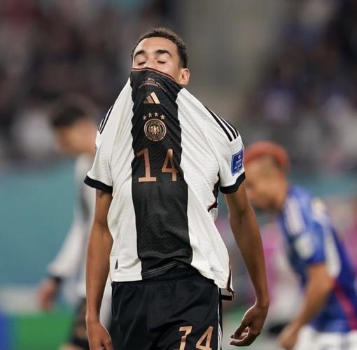 图片报：穆西亚拉与卡尔搭档默契，德国队世界杯有希望了？