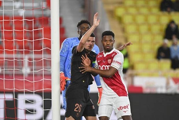 本赛季法甲13场7球，法蒂追平个人单赛季联赛进球纪录