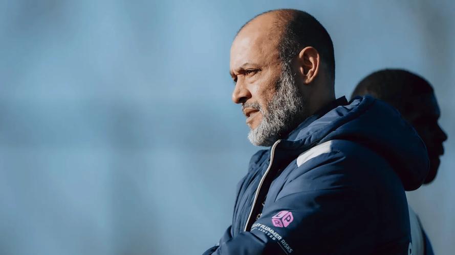 努诺：帕奎塔说他就想回家，西汉姆放人；切尔西阵容很强大