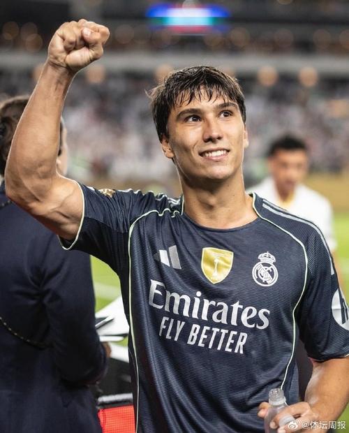 罗马诺：萨索洛从马赛租借加西亚，1000万永久签下巴科拉